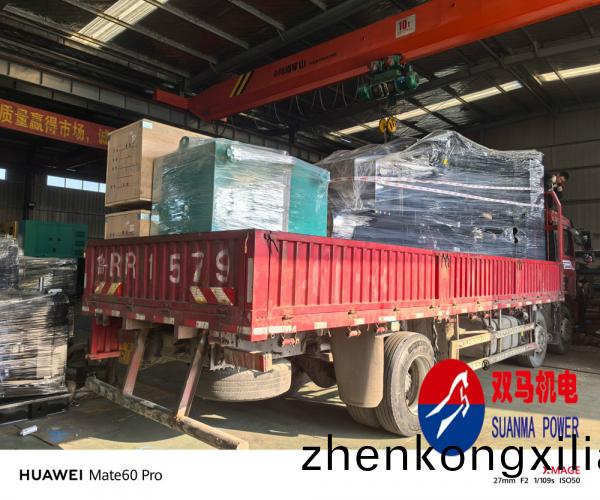 KTA50係(xi)列-1500kw康(kang)明斯柴(chai)油(you)髮電機(ji)組-(1)